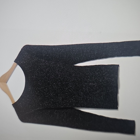 NWT ICHI Metallic Crossback Long Sleeved Ribbed Knit Metallic Black Top XL - Picture 3 of 13